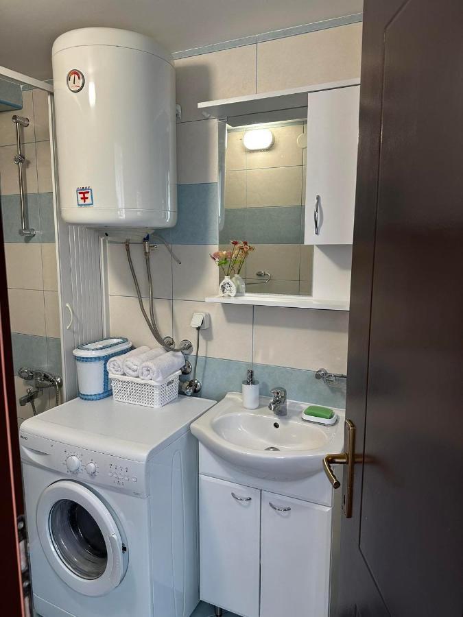 Apartmani Emily & Jully Nikšić Esterno foto